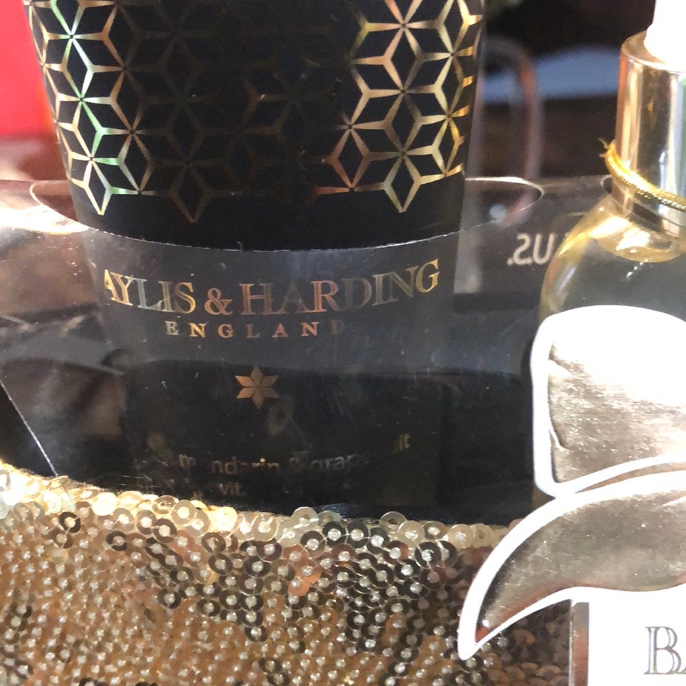 Baylis & Harding Gift Set - Picture 5 of 8